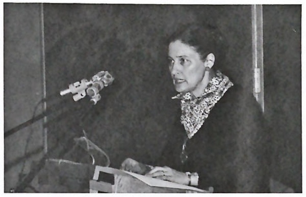 Dr. Mary Lou Mohr welcomes students to the Phi Beta Kappa initiation on April 24, 1985. Photo: Pioneer Yearbook (1985, p. 79)